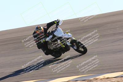 media/Feb-13-2022-SoCal Trackdays (Sun) [[c9210d39ca]]/Bowl (120pm)/